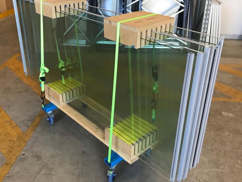 Demounted Showcase - Glass racking & storage