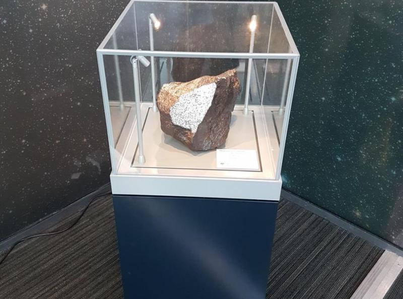 Meteorite Showcase for GeoScience Australia